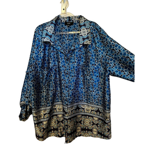 🍒NAIF women’s Navy Floral Blouse size 2X long sleeve button down GUC